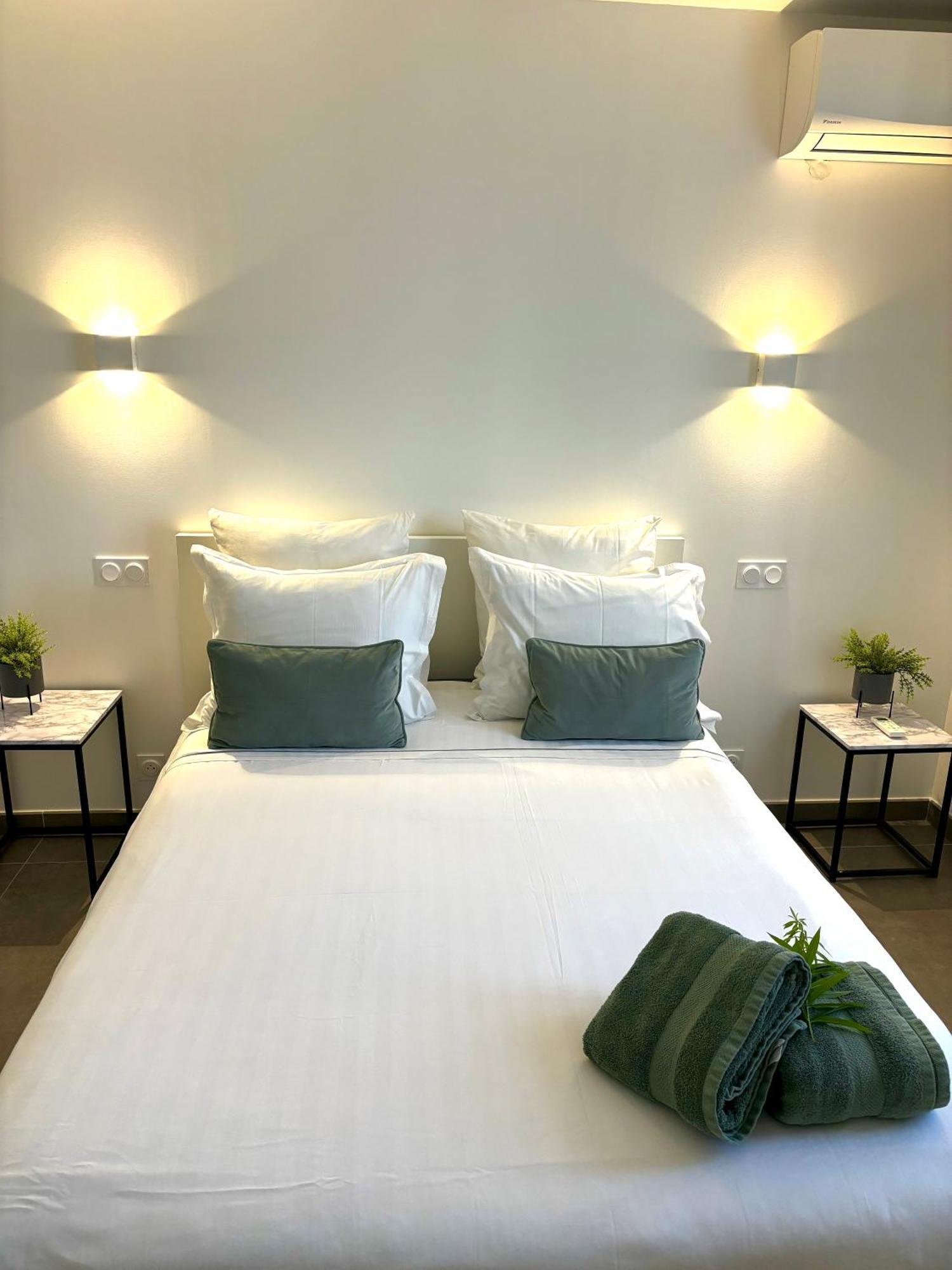 Les Oliviers Apartment Арл Екстериор снимка