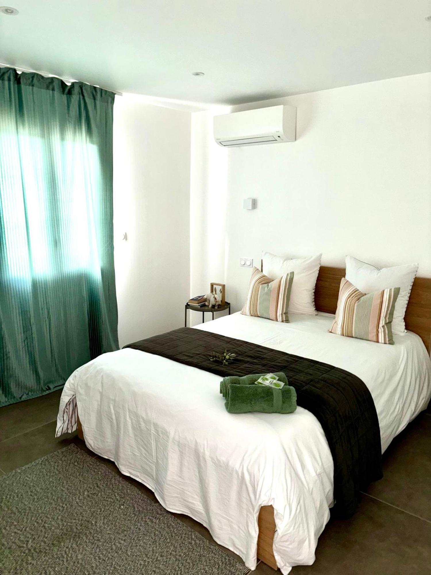 Les Oliviers Apartment Арл Екстериор снимка