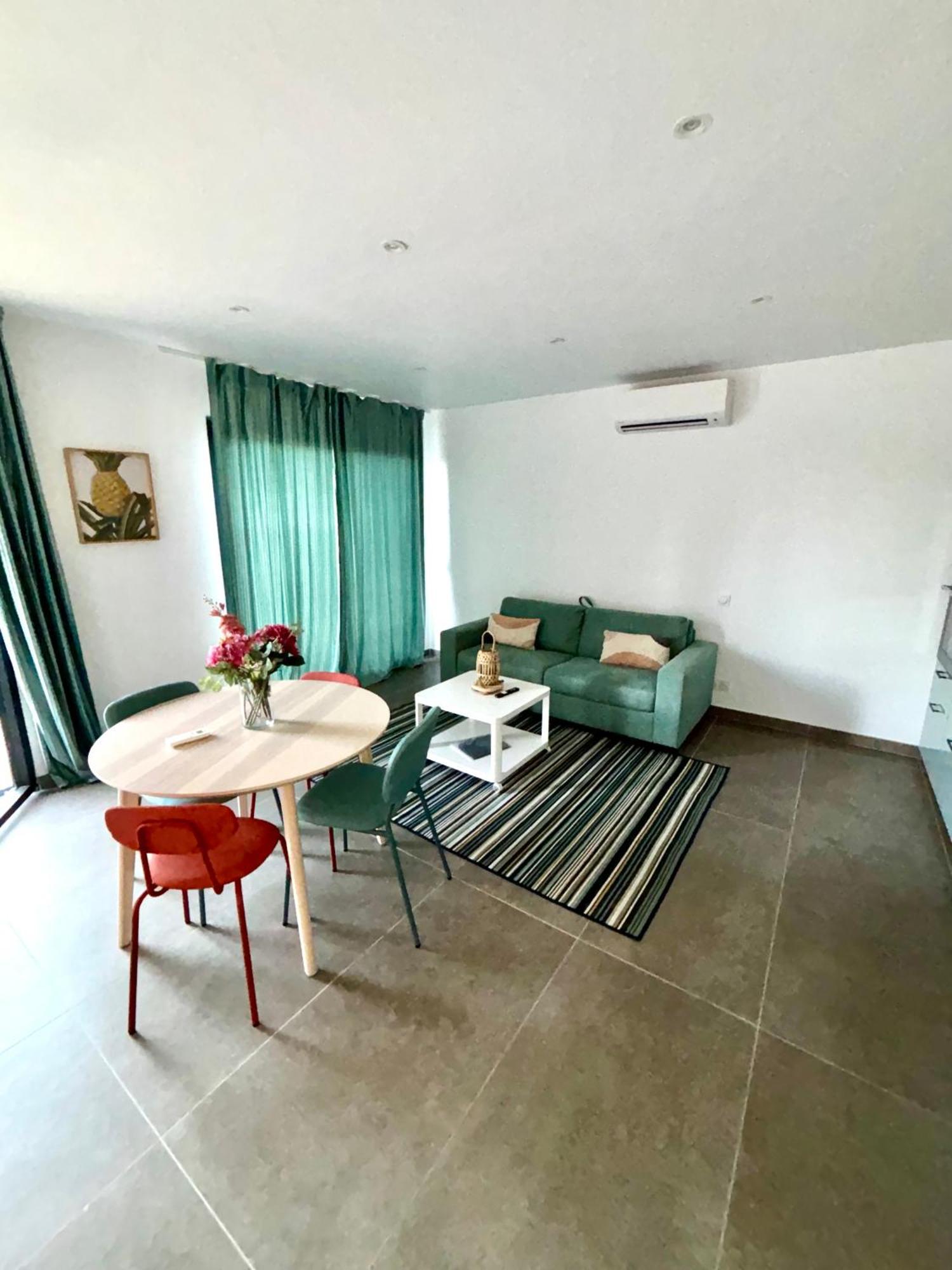 Les Oliviers Apartment Арл Екстериор снимка