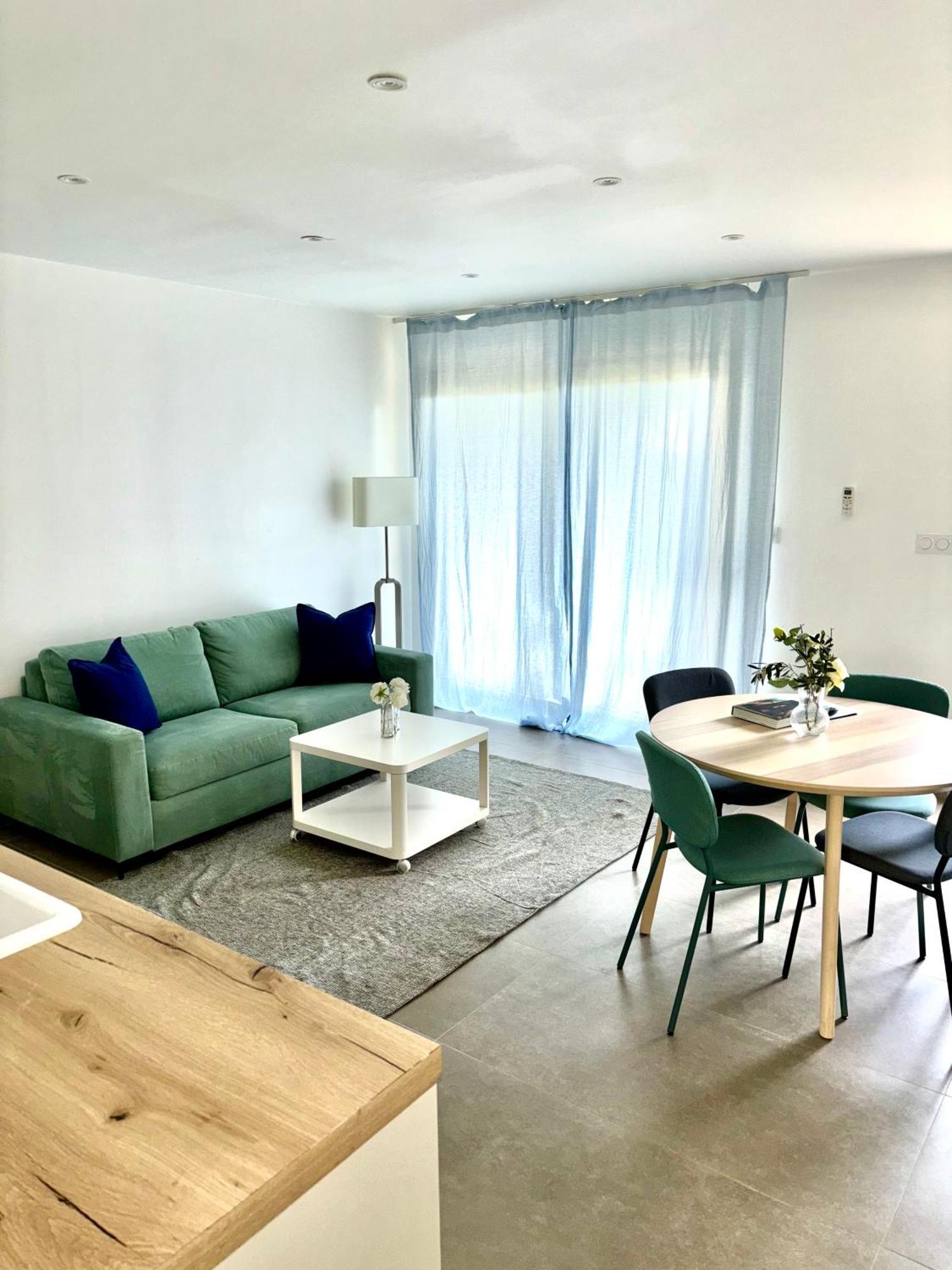 Les Oliviers Apartment Арл Екстериор снимка